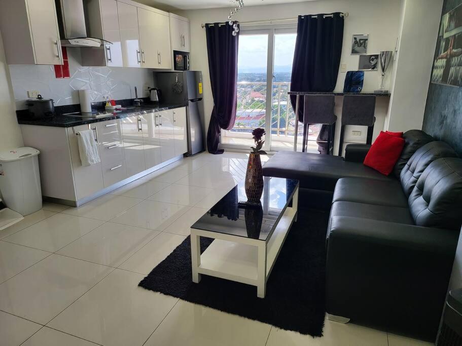 Kandi Tower 3, Premium 1Br With 2Cr & 2 Balcony. Angeles Exteriér fotografie