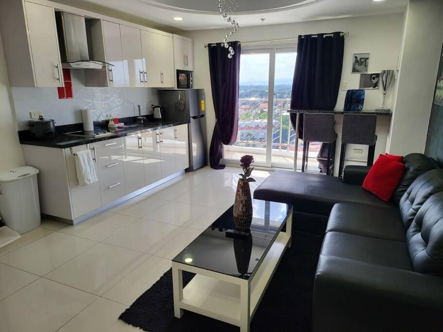 Kandi Tower 3, Premium 1Br With 2Cr & 2 Balcony. Angeles Exteriér fotografie