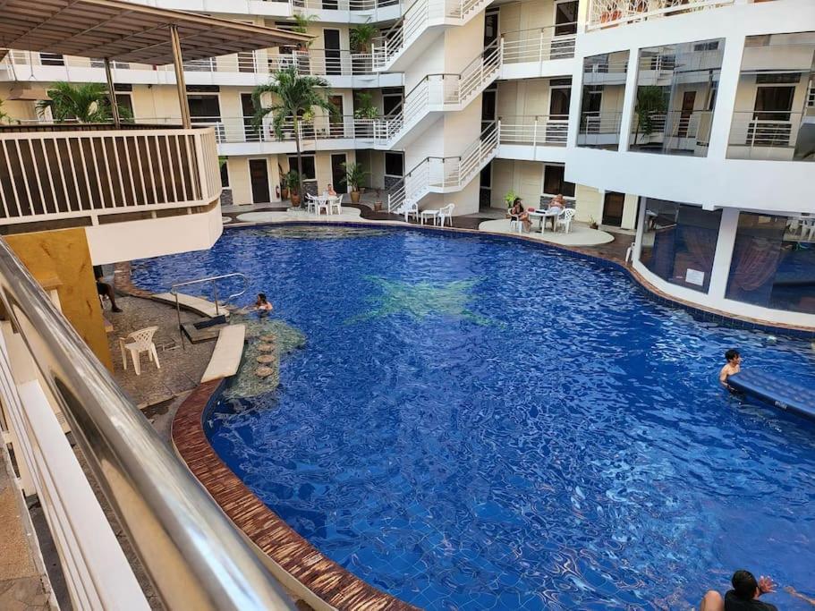 Kandi Tower 3, Premium 1Br With 2Cr & 2 Balcony. Angeles Exteriér fotografie